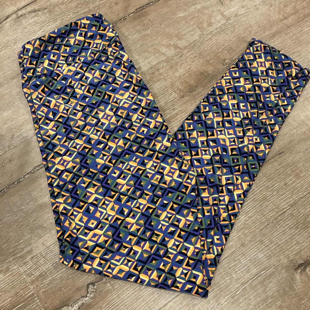 Lularoe multicolored TC leggings